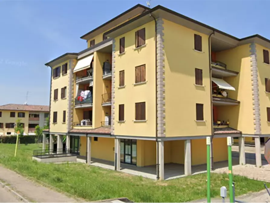 negozio in vendita a Casalgrande