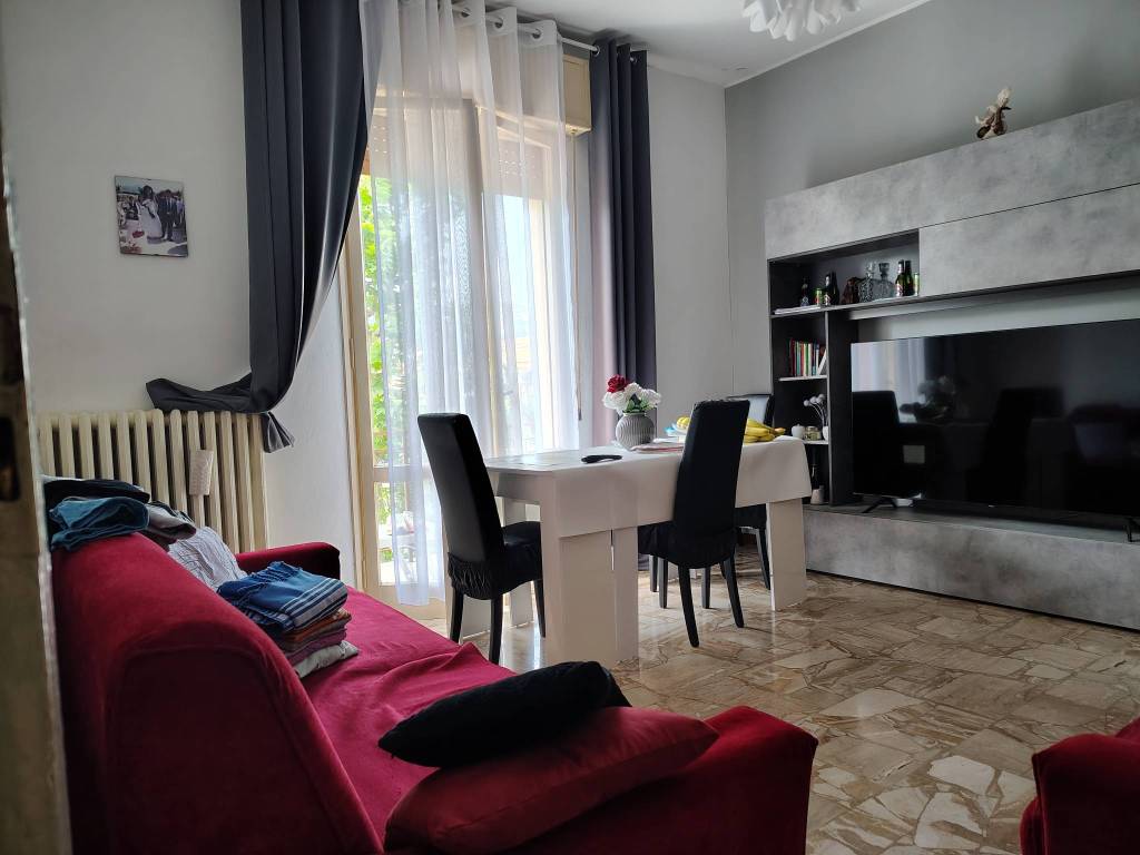 appartamento in vendita a Casalgrande in zona Veggia