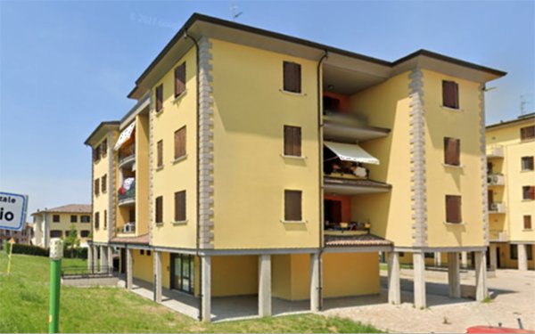 negozio in vendita a Casalgrande