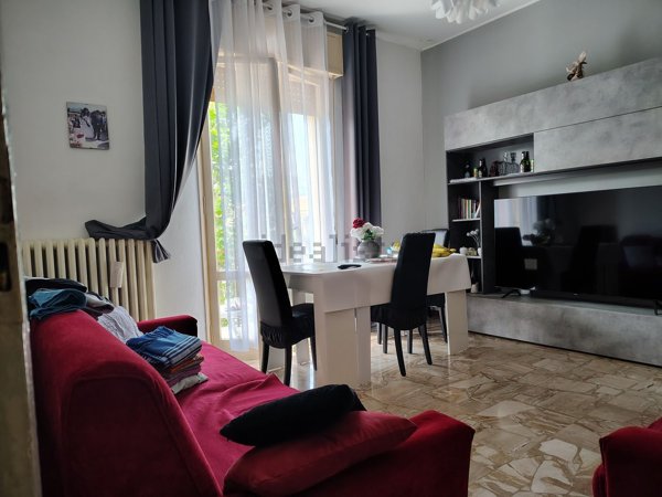 appartamento in vendita a Casalgrande in zona Sant'Antonino