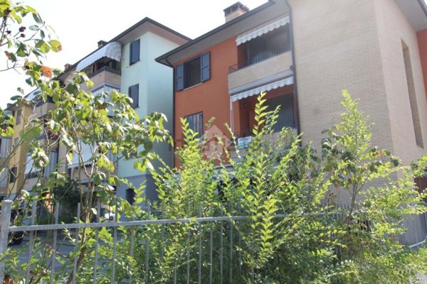appartamento in vendita a Casalgrande in zona Salvaterra