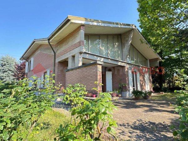 casa indipendente in vendita a Casalgrande