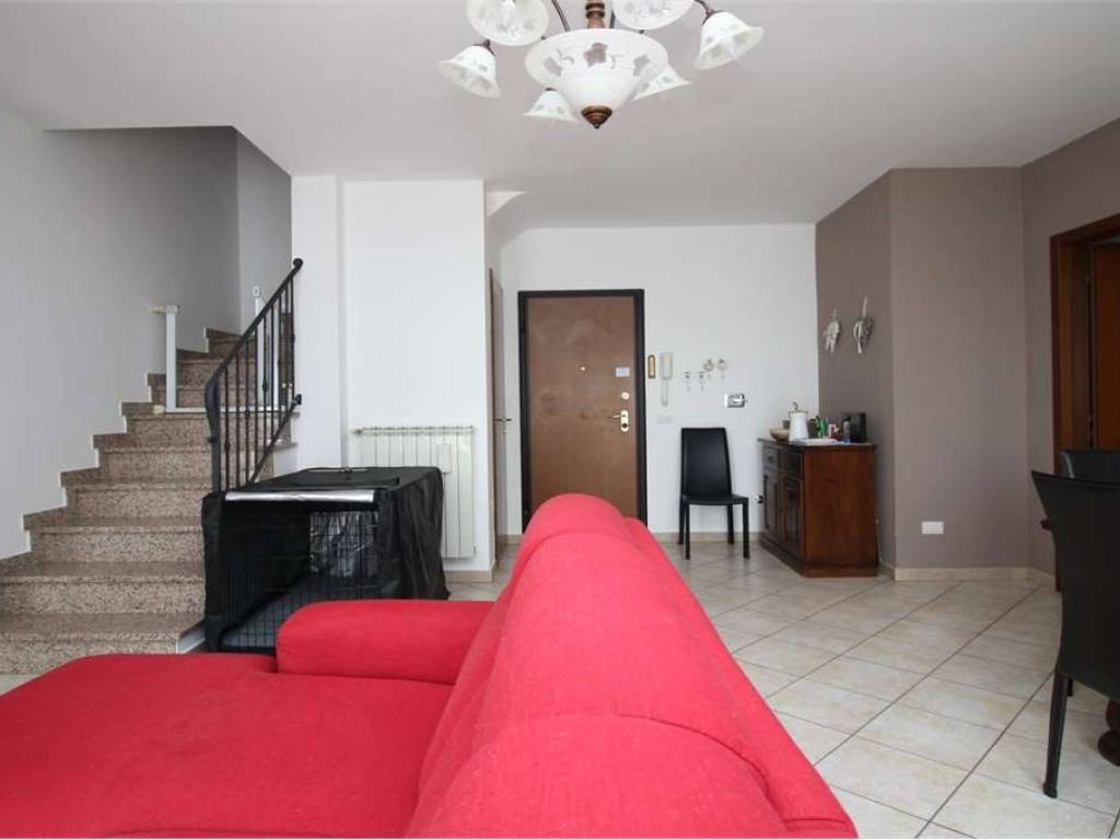 appartamento in vendita a Casalgrande in zona Salvaterra