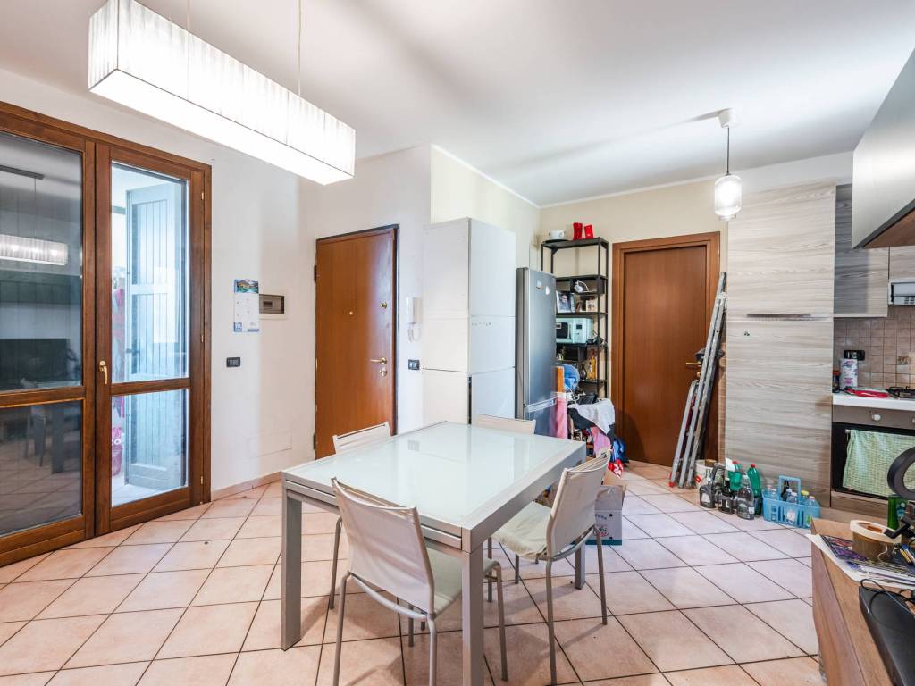 appartamento in vendita a Casalgrande in zona Salvaterra