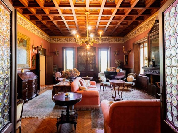 casa indipendente in vendita a Casalgrande in zona Veggia