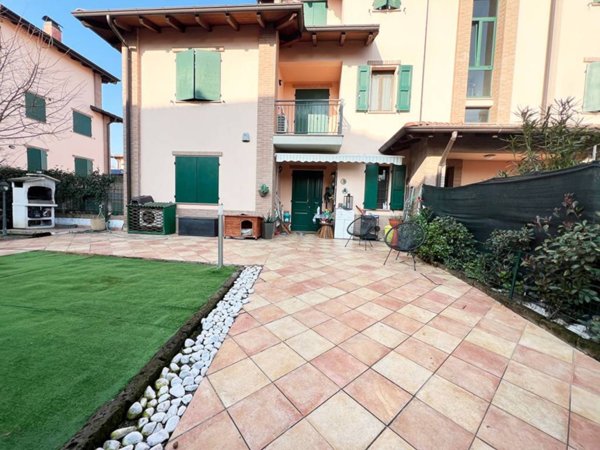 appartamento in vendita a Casalgrande