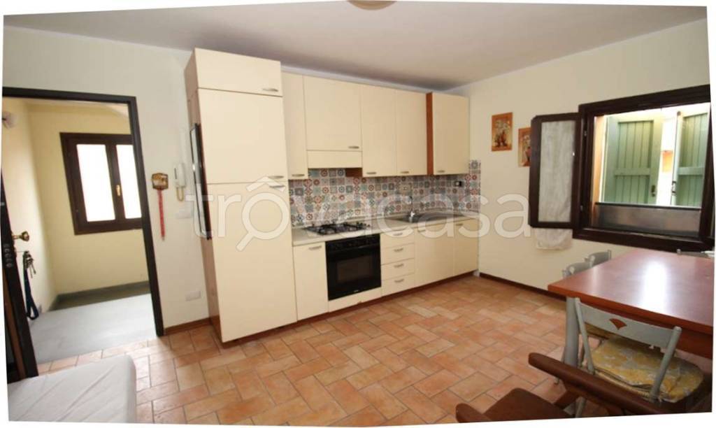 appartamento in vendita a Casalgrande in zona Salvaterra