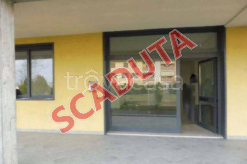 negozio in vendita a Casalgrande