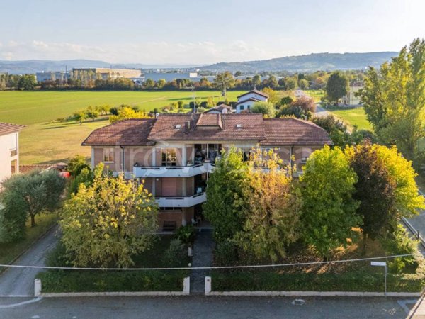 appartamento in vendita a Casalgrande in zona Salvaterra