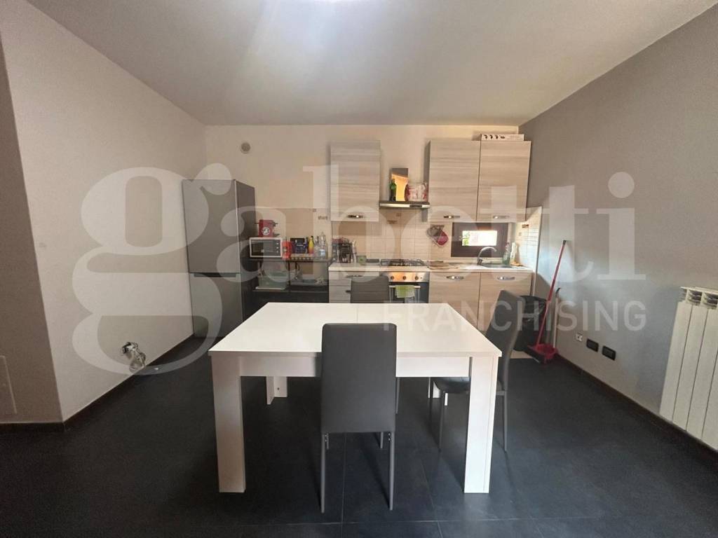 appartamento in vendita a Casalgrande in zona Veggia