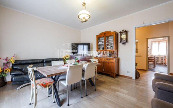 appartamento in vendita a Casalgrande in zona Villalunga