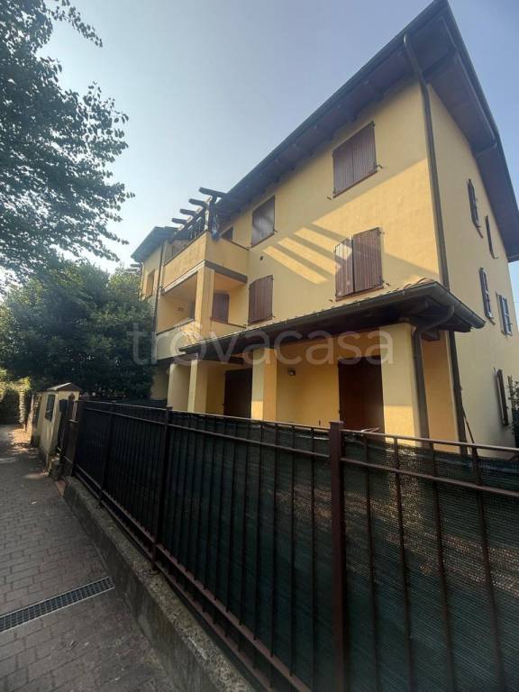 appartamento in vendita a Casalgrande in zona Salvaterra