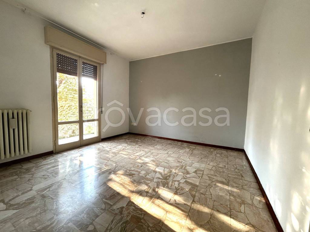 appartamento in vendita a Casalgrande in zona Sant'Antonino