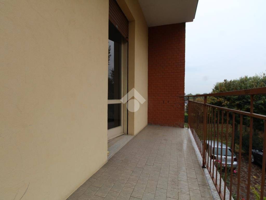 appartamento in vendita a Casalgrande in zona Sant'Antonino