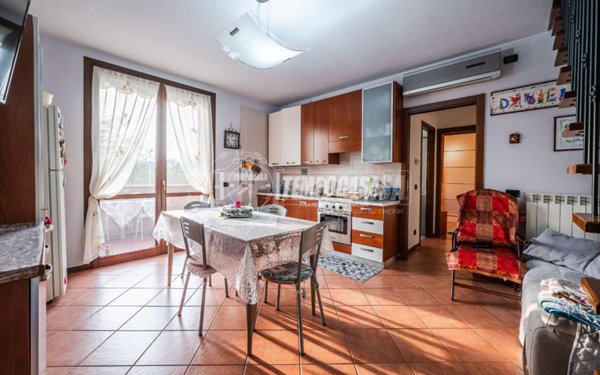 appartamento in vendita a Casalgrande in zona Villalunga