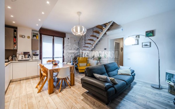 appartamento in vendita a Casalgrande in zona Veggia