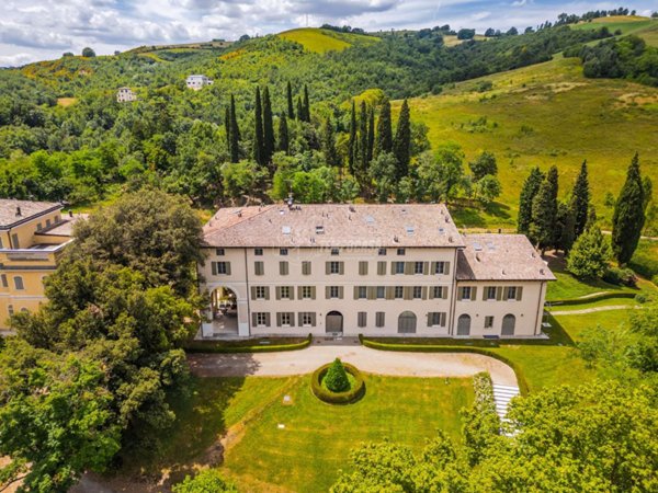 appartamento in vendita a Casalgrande in zona Dinazzano