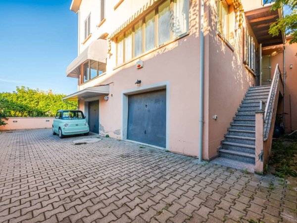 appartamento in vendita a Casalgrande in zona Dinazzano