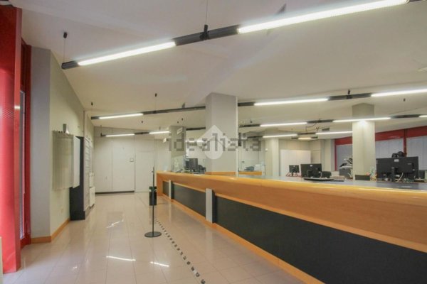 negozio in vendita a Casalgrande