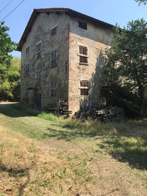 casa indipendente in vendita a Casalgrande