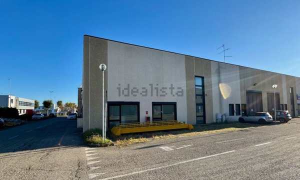 capannone in vendita a Casalgrande