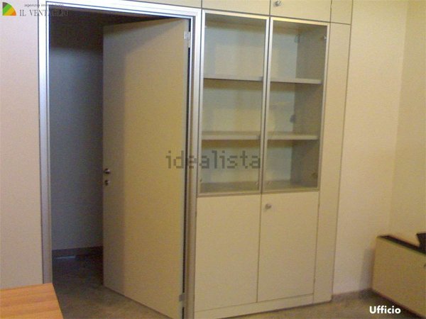ufficio in vendita a Casalgrande
