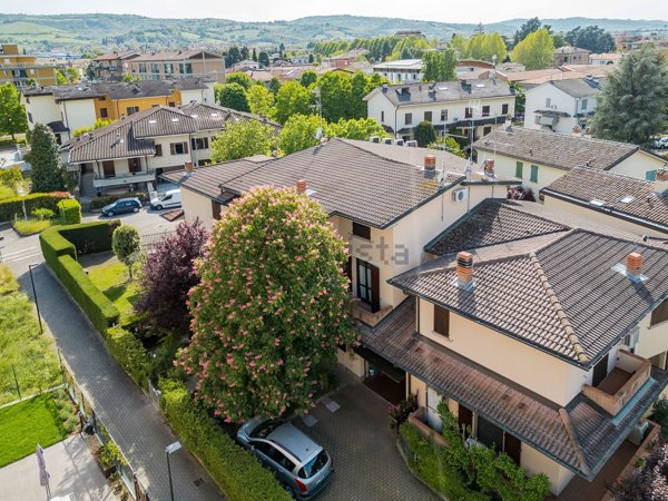 casa indipendente in vendita a Casalgrande