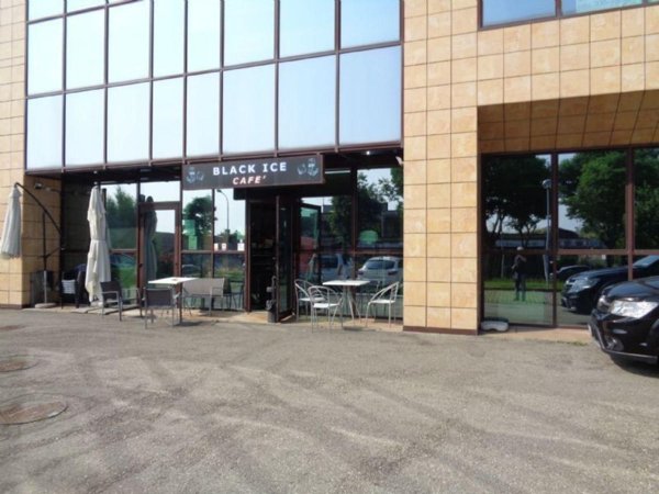 negozio in vendita a Casalgrande