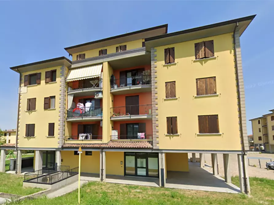 negozio in vendita a Casalgrande