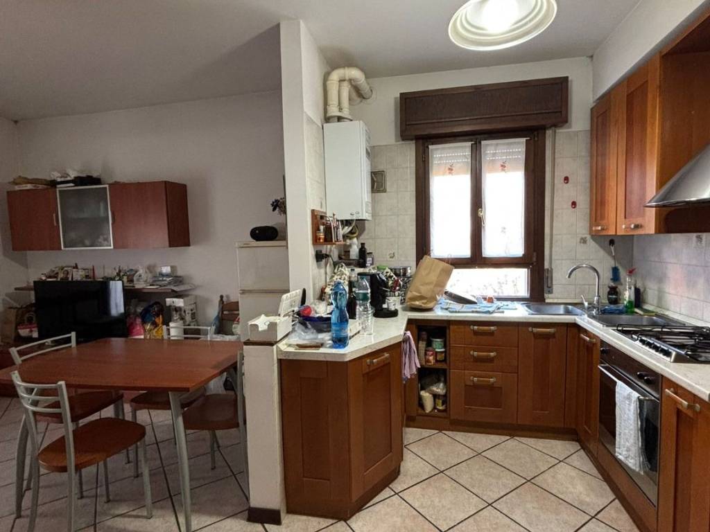 appartamento in vendita a Casalgrande in zona Villalunga