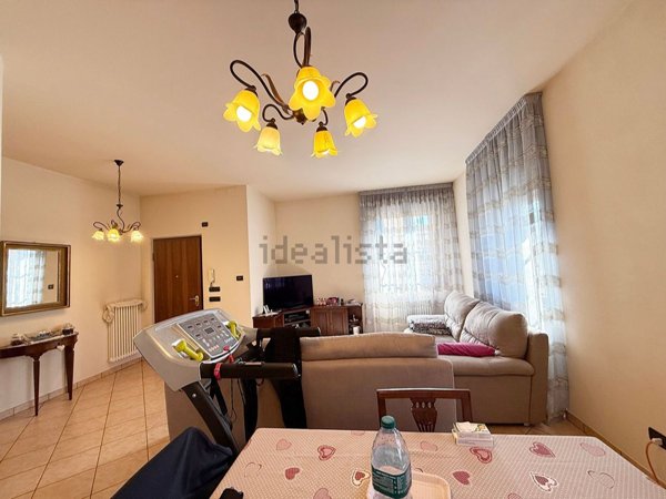 appartamento in vendita a Casalgrande in zona Sant'Antonino