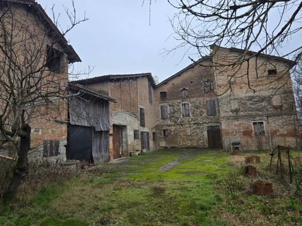 casa indipendente in vendita a Casalgrande