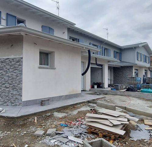 casa indipendente in vendita a Casalgrande