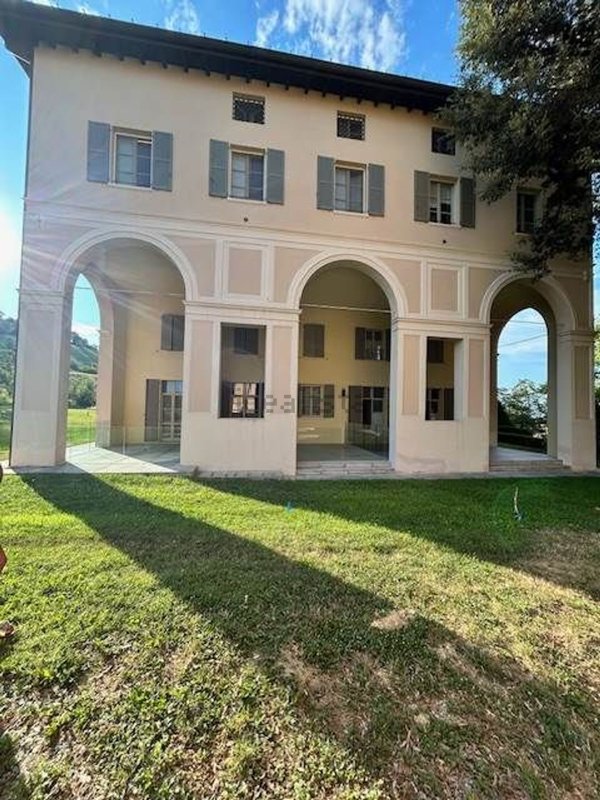 appartamento in vendita a Casalgrande in zona Dinazzano