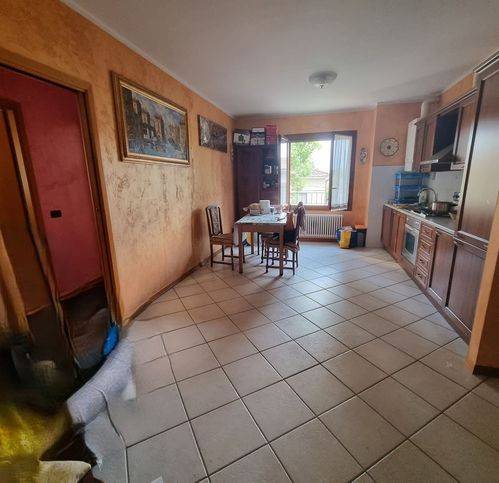 appartamento in vendita a Casalgrande in zona Salvaterra