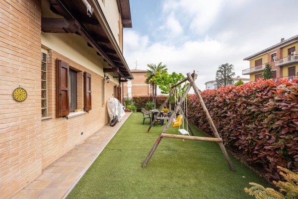 casa indipendente in vendita a Casalgrande