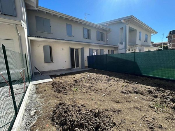 casa indipendente in vendita a Casalgrande