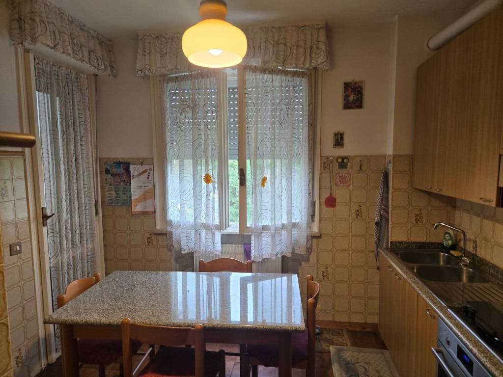 appartamento in vendita a Casalgrande in zona Salvaterra
