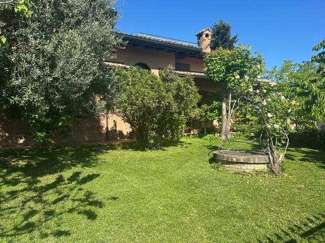 casa indipendente in vendita a Casalgrande