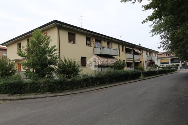 appartamento in vendita a Casalgrande in zona Salvaterra