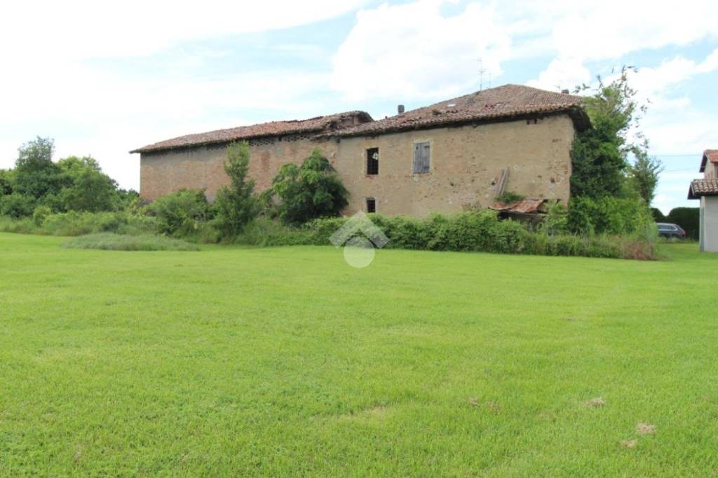 casa indipendente in vendita a Casalgrande