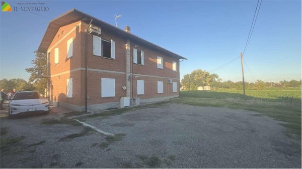 casa indipendente in vendita a Casalgrande