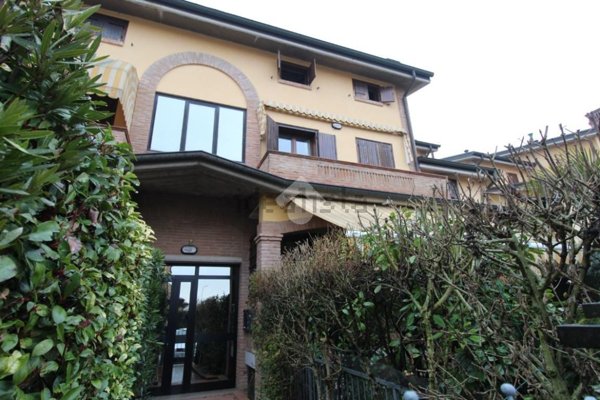 appartamento in vendita a Casalgrande in zona Salvaterra
