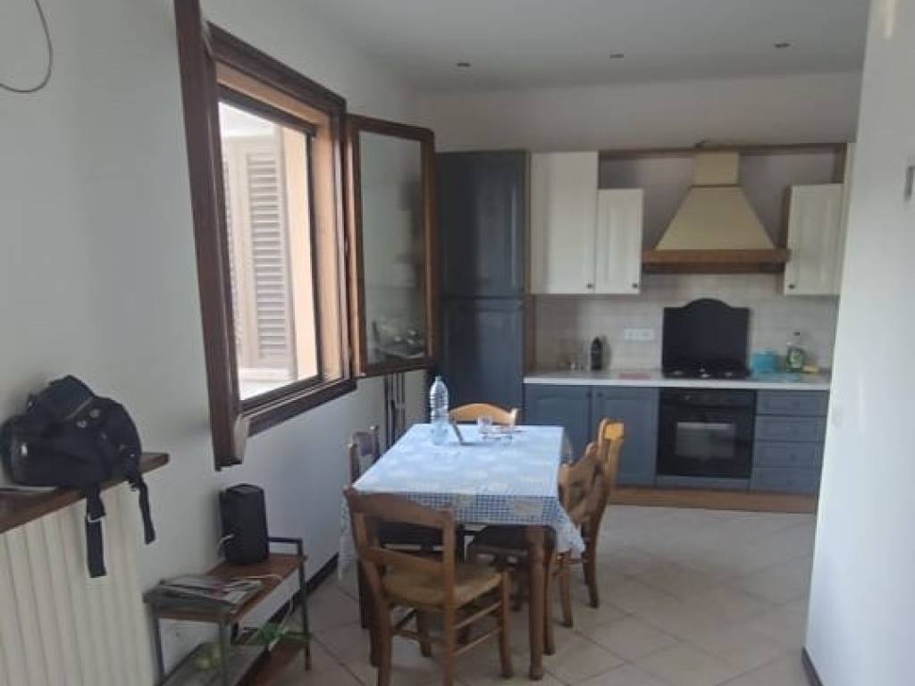 appartamento in vendita a Casalgrande in zona Veggia