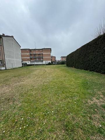 terreno edificabile in vendita a Casalgrande in zona Salvaterra