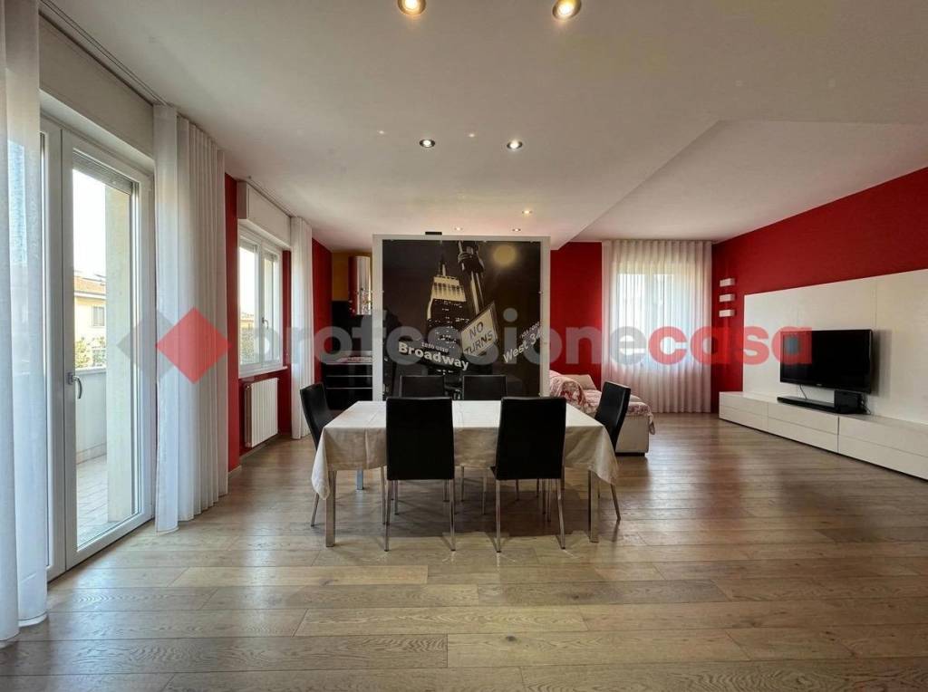 appartamento in vendita a Casalgrande in zona Sant'Antonino