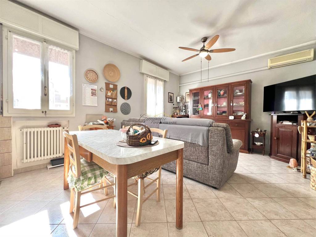 casa indipendente in vendita a Casalgrande