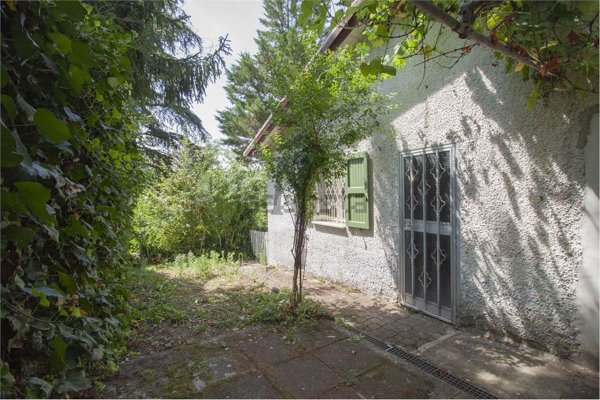 casa indipendente in vendita a Casina