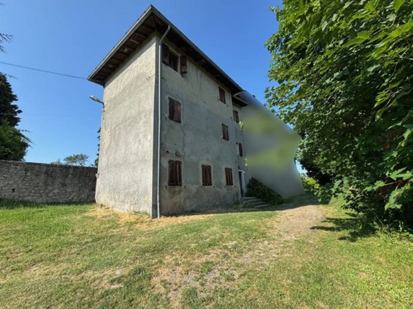 casa indipendente in vendita a Casina