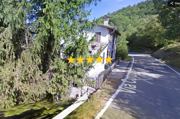 appartamento in vendita a Casina in zona Cortogno